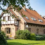 Çiftlik konaklama Blossom Hill Agroturystyka Lecze