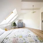 Blossom Hill Agroturystyka Çiftlik konaklama *