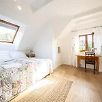 Blossom Hill Agroturystyka Lecze