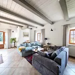 Çiftlik konaklama Blossom Hill Agroturystyka Lecze