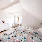 Blossom Hill Agroturystyka Lecze