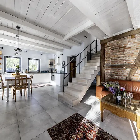 Blossom Hill Agroturystyka *