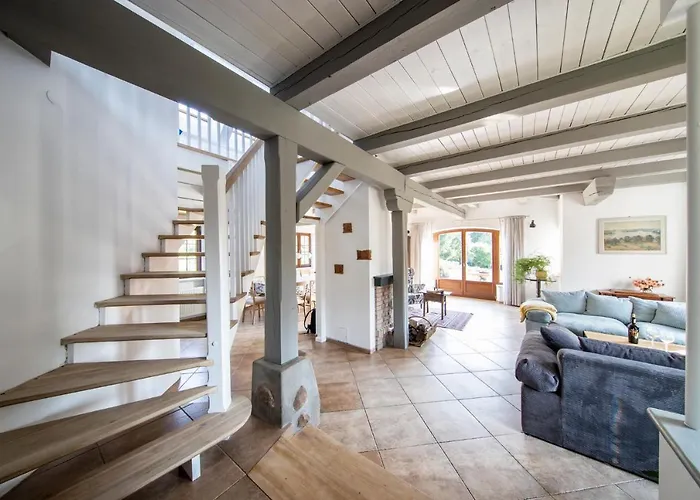 Blossom Hill Agroturystyka Alojamento de Turismo Rural *